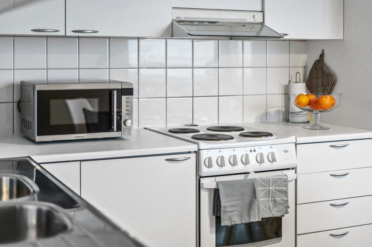 Apartment Sleepwell Sukkula With Private Sauna And Parking Turku Dış mekan fotoğraf